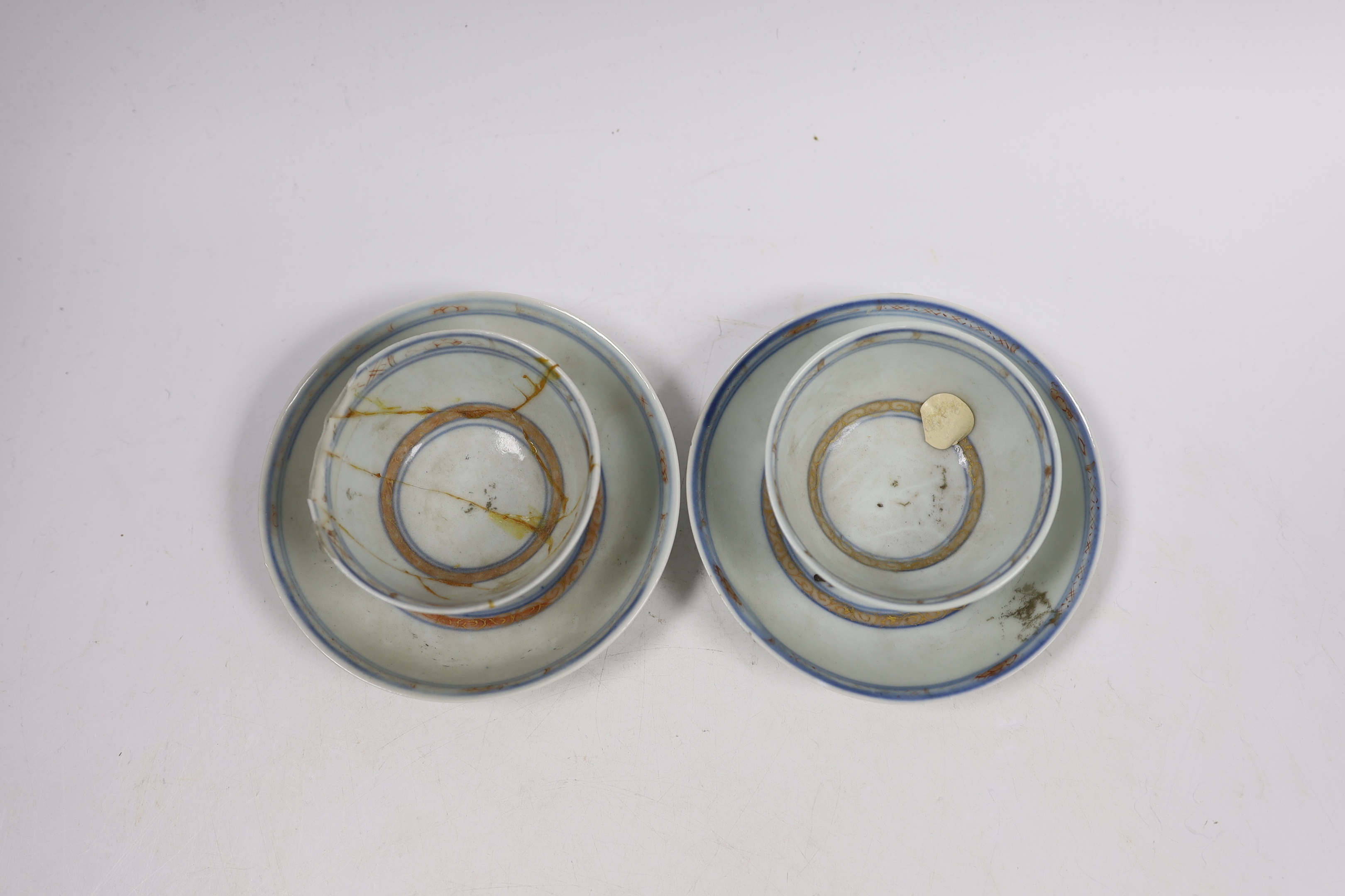 Two Chinese Nanking Cargo teabowls and saucers, Qianlong period